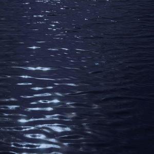 杨幂A片一二三区视频
